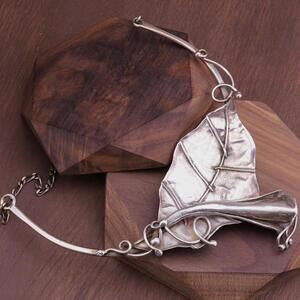 *pending ebay* Artisan Modernist Sterling Silver Trumpet Flower Collar Necklace